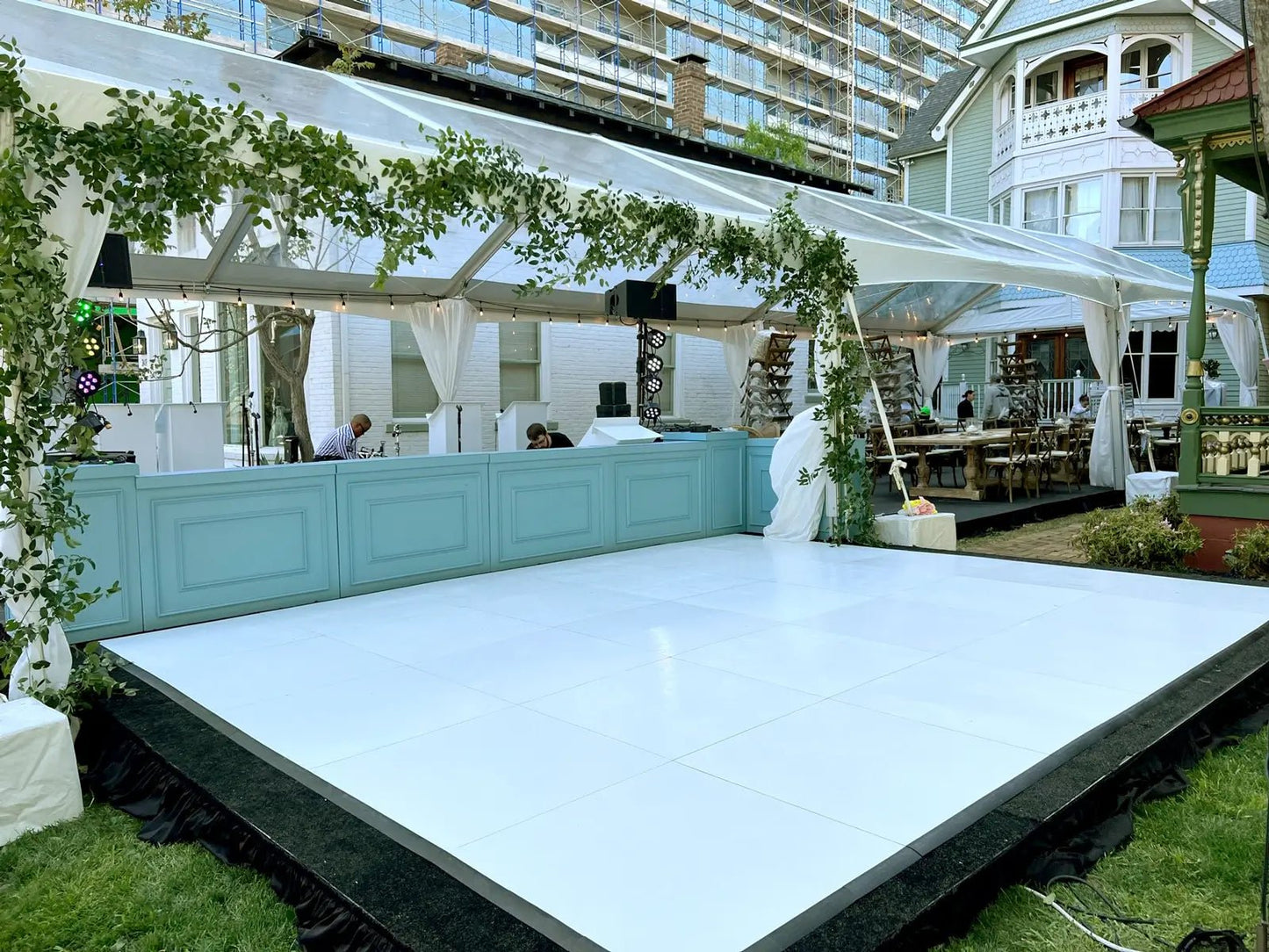 White Dance Floor Rental (9ft x 9ft - 21ft x 21ft)